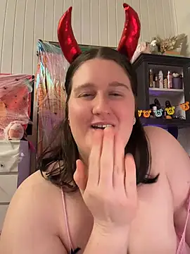 xopeachybaby Chat XXX in diretta