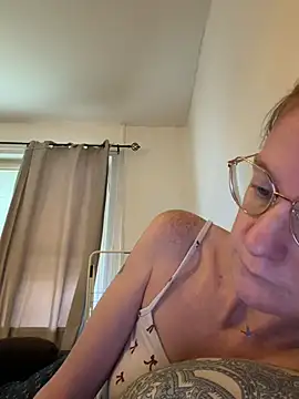 jannis1992's Live XXX Chat