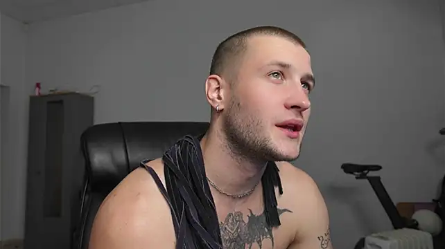 Chat XXX en directo de Igor_Wilde