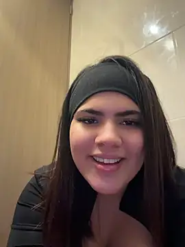 Valenhill@xh Chat XXX in diretta