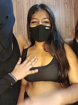 Chut_Maro_fun_kro Adlı Modelin Canlı XXX Sohbeti