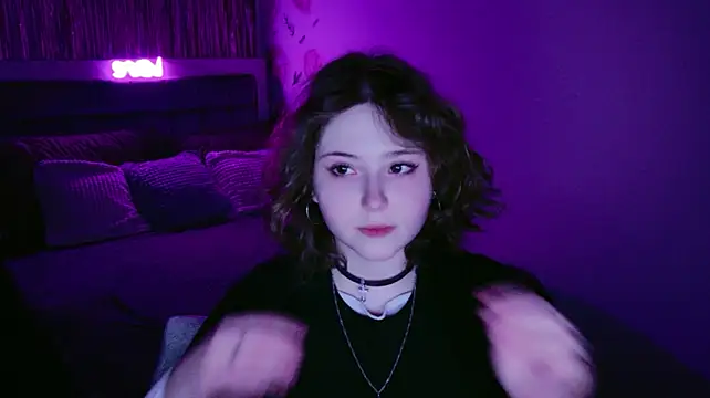 AliceFervent's Live XXX Chat