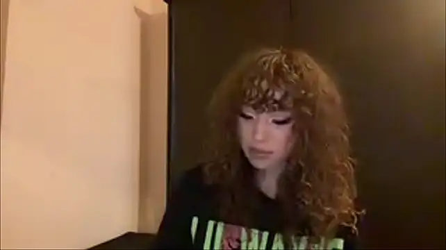KamalaCoit's Live XXX Chat