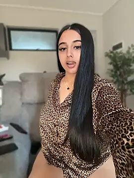 LilMisIndianx Adlı Modelin Canlı XXX Sohbeti