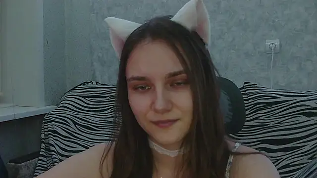 DolcezzaCream's Live XXX Chat