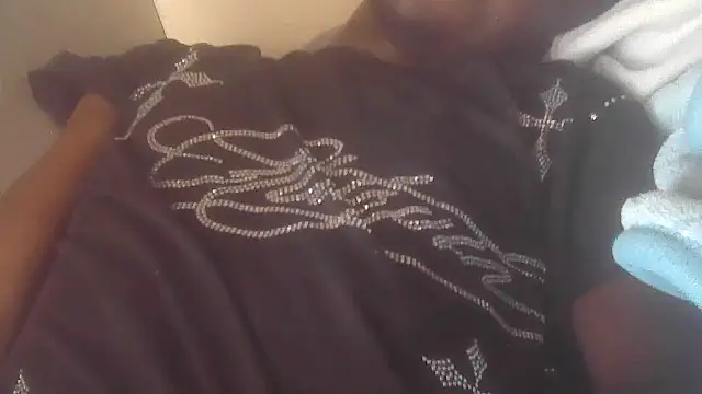 Big_B_Cock_1 Chat XXX in diretta