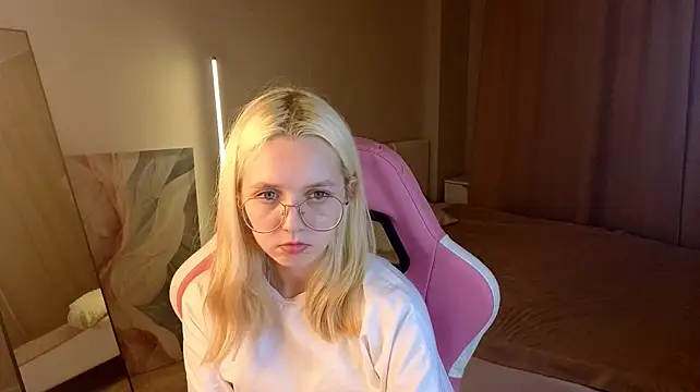 mollyy_snow Chat XXX in diretta