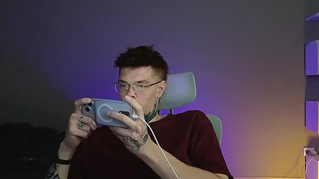 DENIS_HERE Live XXX-chat