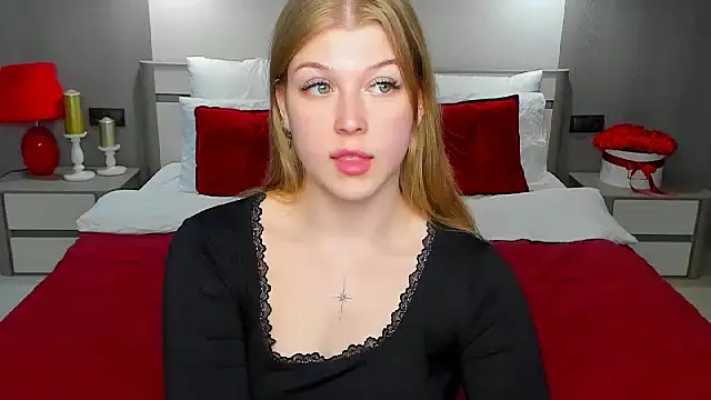 Stella_Light: онлайн-секс-чат