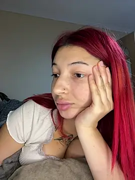 Nyvera's Live XXX Chat