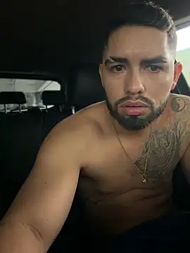 matteosantos XXX чат на живо