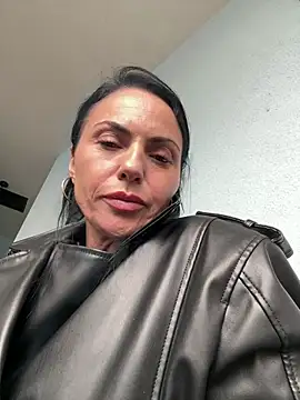 XXX chat uživo modela KimKelly13