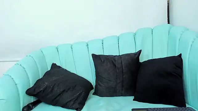 LilithDesire_ Adlı Modelin Canlı XXX Sohbeti