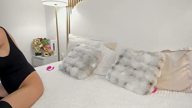 XXX chat uživo modela dariadoll