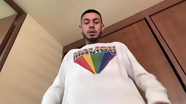 Czat XXX na żywo – Taylor_DiamondBoy