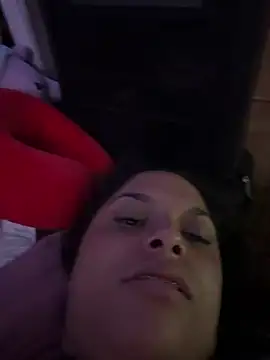 צ'אט XXX בשידור חי של Traviesita11