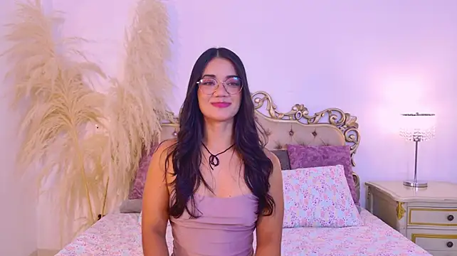 JulsPatel Chat XXX in diretta