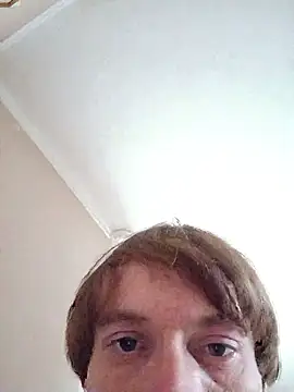 Samuel000000 – Naživo XXX chat