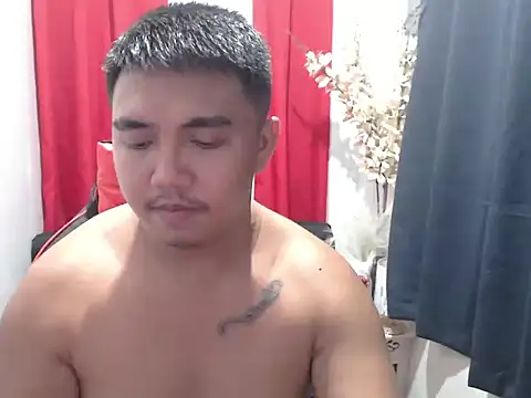 แชท XXX สดของ David_hot_dad