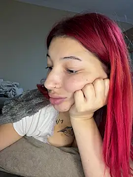 Nyvera's Live XXX Chat