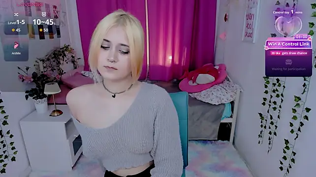 Alexa_Lexi_ Adlı Modelin Canlı XXX Sohbeti
