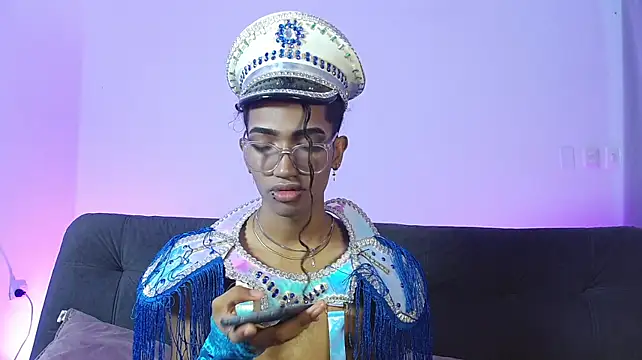 triiangel_latinboy's Live XXX Chat