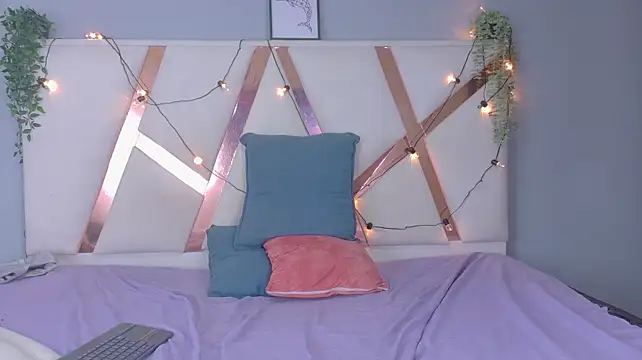 LilithMonroe__ Chat XXX live