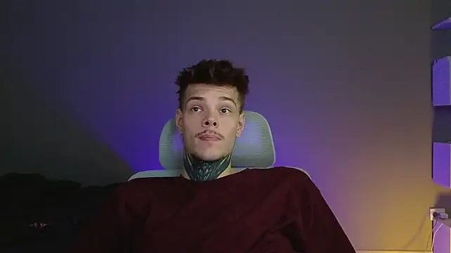 DENIS_HERE Chat XXX in diretta