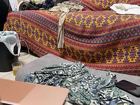 pestcock 现场XXX聊天