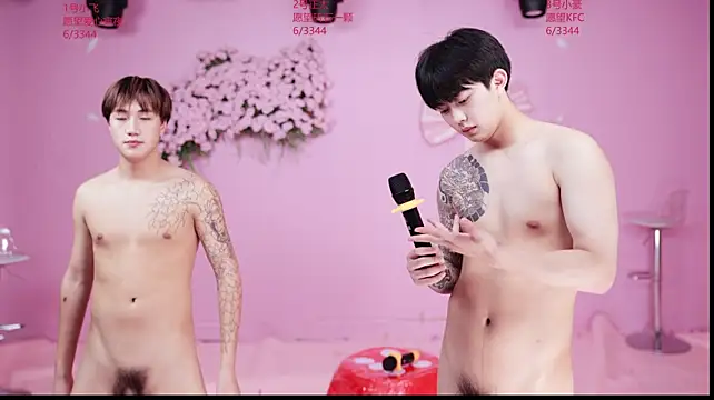 GayMM-002's Live XXX Chat