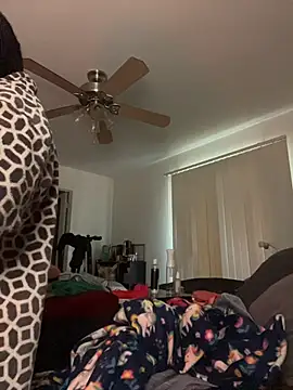 reecieofficial Chat XXX live