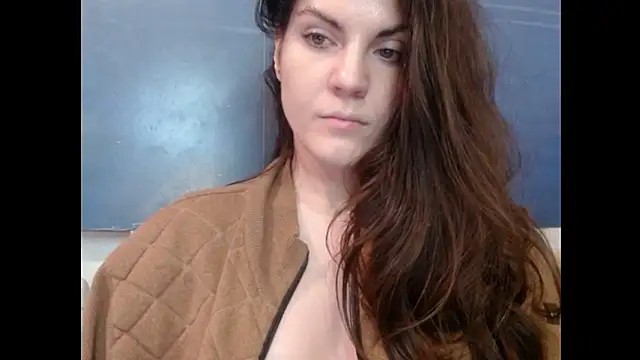 AliceTailor live XXX chat