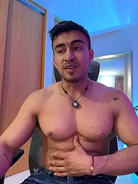 Chris_Clarck 라이브 XXX 채팅