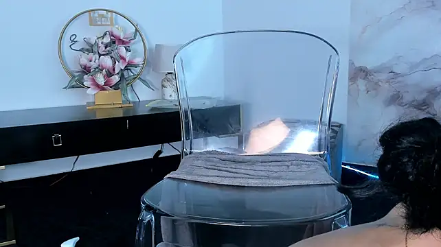 צ'אט XXX בשידור חי של Maddyluxe