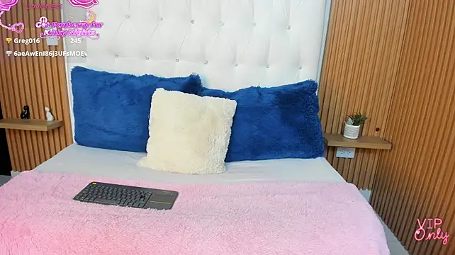 BustamanteHanna Chat XXX live