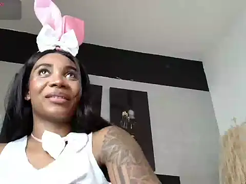Miss_Benz Chat XXX live