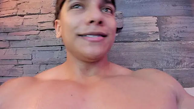 XXX chat uživo modela JacobStonne