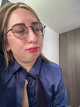 suzy-111 Live XXX-Chat