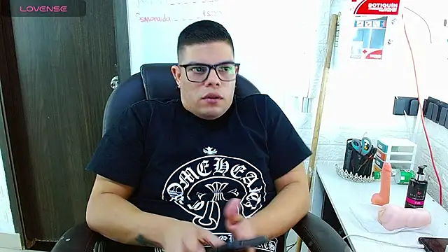 Czat XXX na żywo – Realjoel01