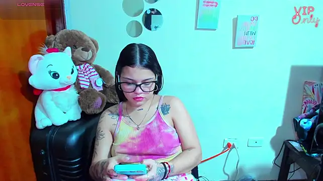 angelina_77 Chat XXX live