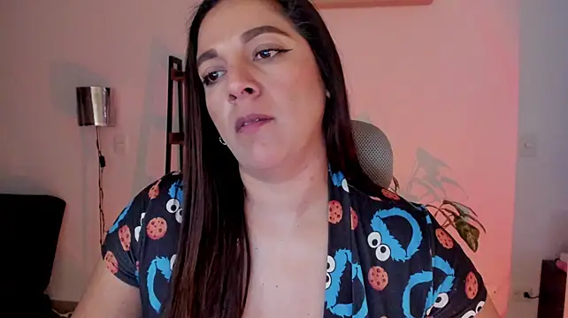 urcute_kitten Chat XXX live