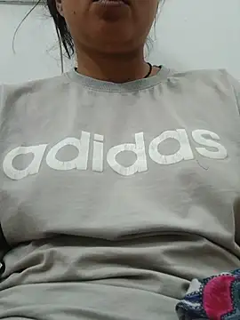 Minaxi_P Chat XXX live