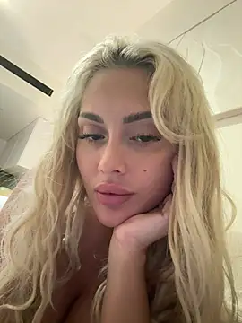 Czat XXX na żywo – clairebbyy