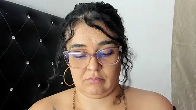 Chat XXX en directo de Reginavegaa