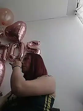 Victoria-Moon Chat XXX live