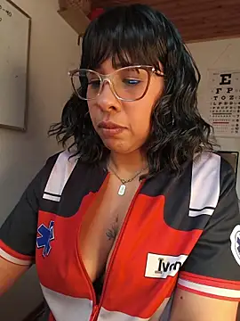 Ivon_C Chat XXX live