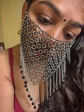 ToxicCurves Live XXX-chat