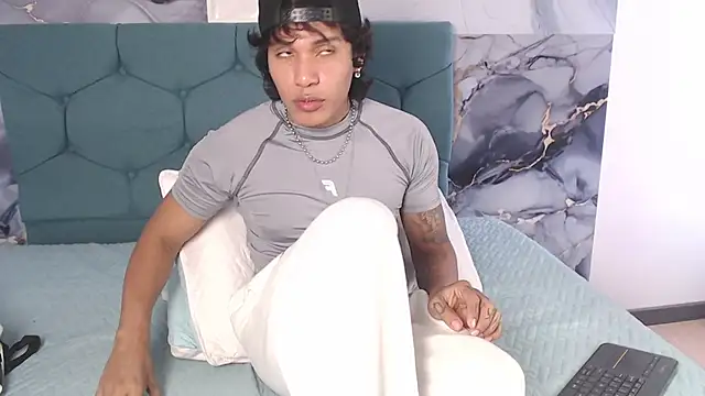 MaximilianRoth 现场XXX聊天