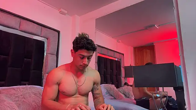 MR_MUSCLE: онлайн-секс-чат
