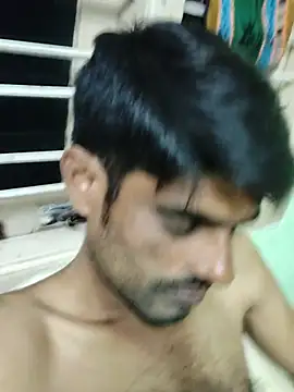 צ'אט XXX בשידור חי של Hot_Hot_Boy